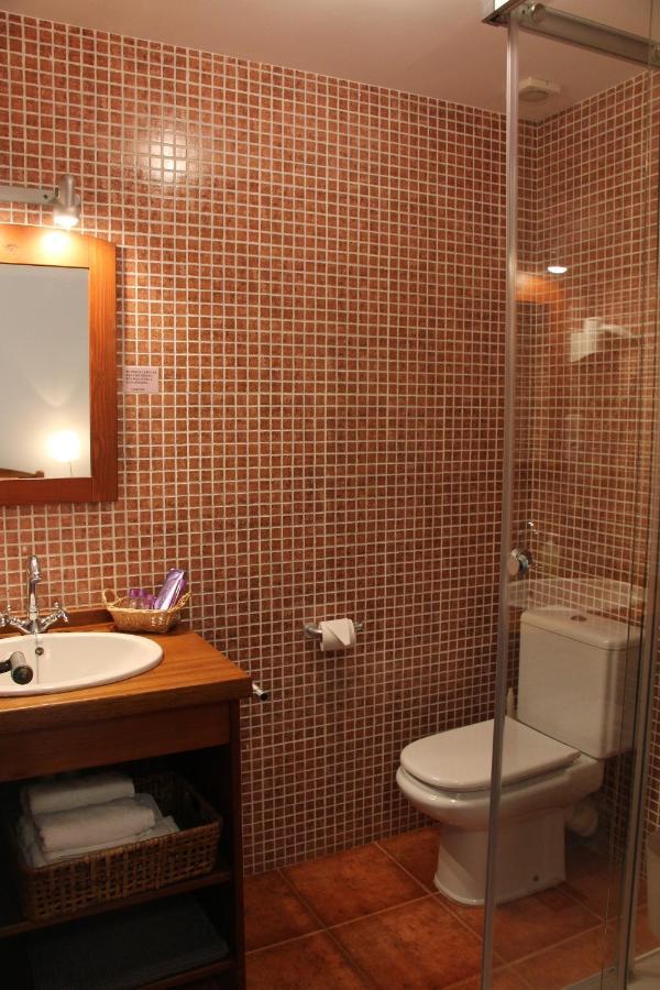Hostal L'Ou De Reig مونتسيني المظهر الخارجي الصورة