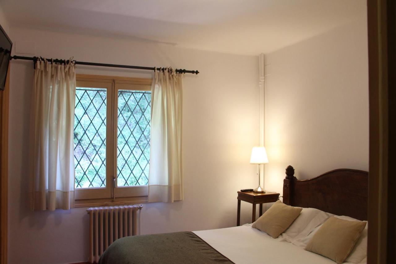 Hostal L'Ou De Reig مونتسيني المظهر الخارجي الصورة