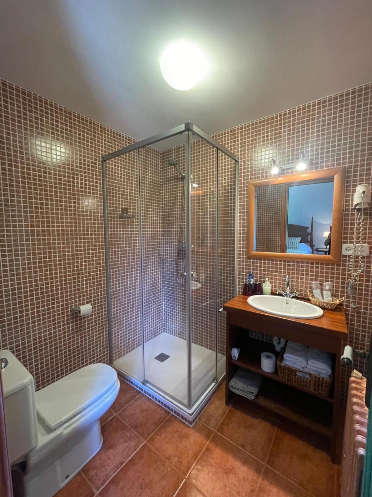 Hostal L'Ou De Reig مونتسيني المظهر الخارجي الصورة