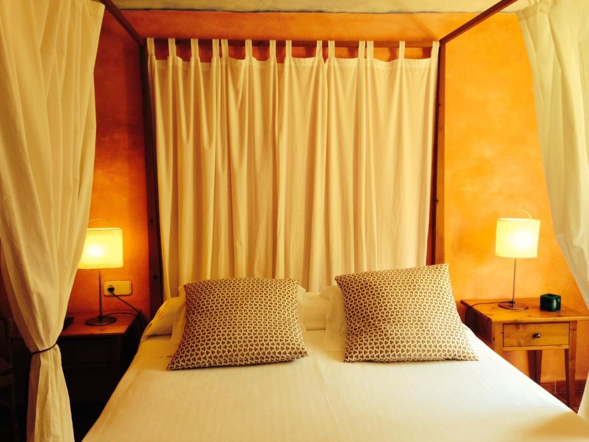Hostal L'Ou De Reig مونتسيني المظهر الخارجي الصورة